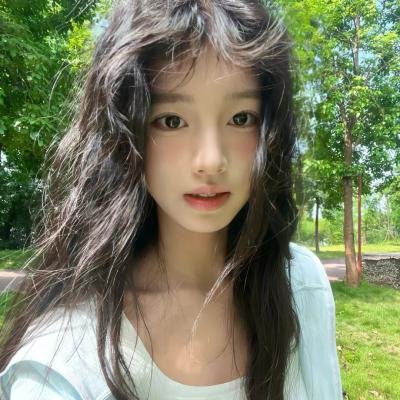 乘风而上的她